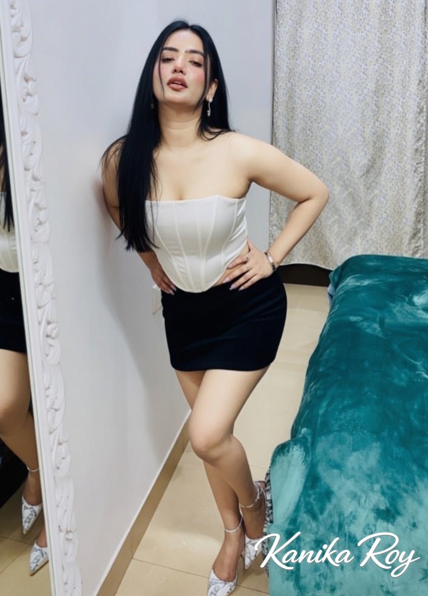 Zara – Varanasi’s Bold, Thick & Unapologetically Sexy Siren